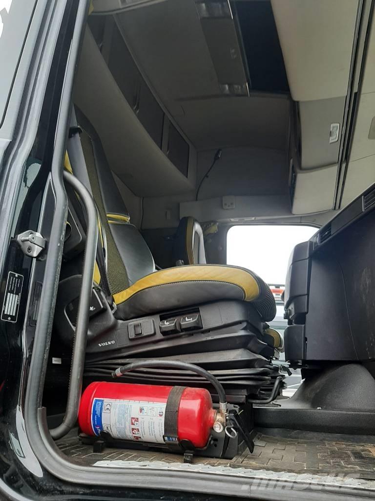 Volvo FH 16 Timber trucks