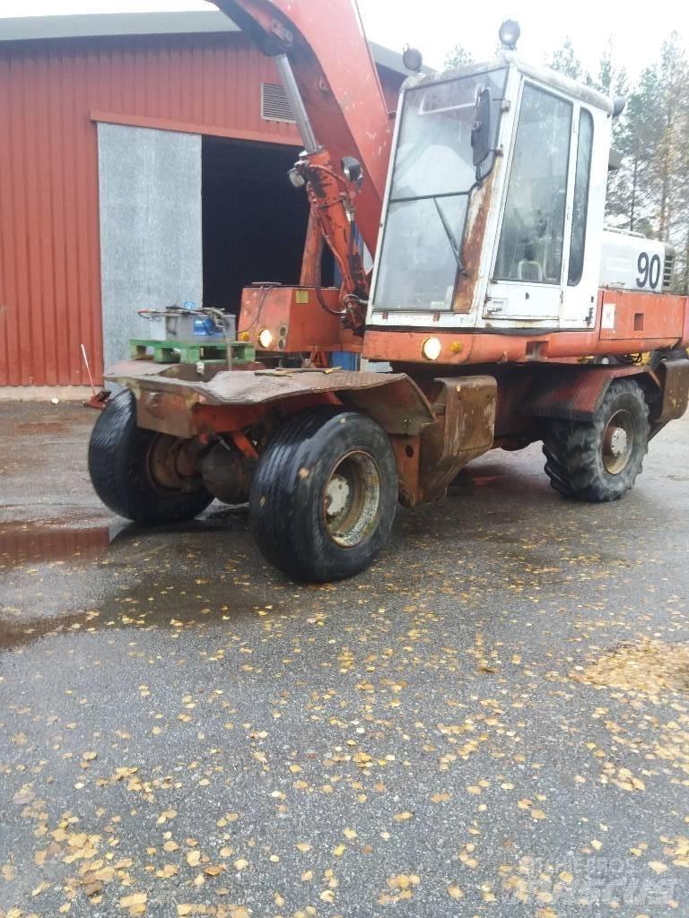 Poclain 90 P Wheeled excavators