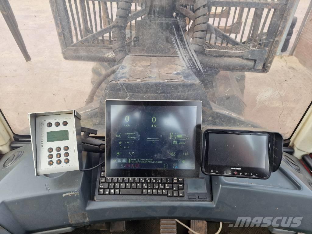 Komatsu 855 Forwarders