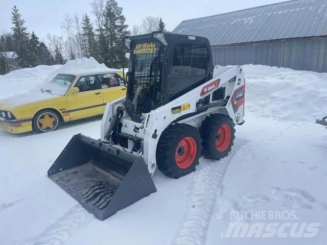Bobcat S450 Skid steer loaders