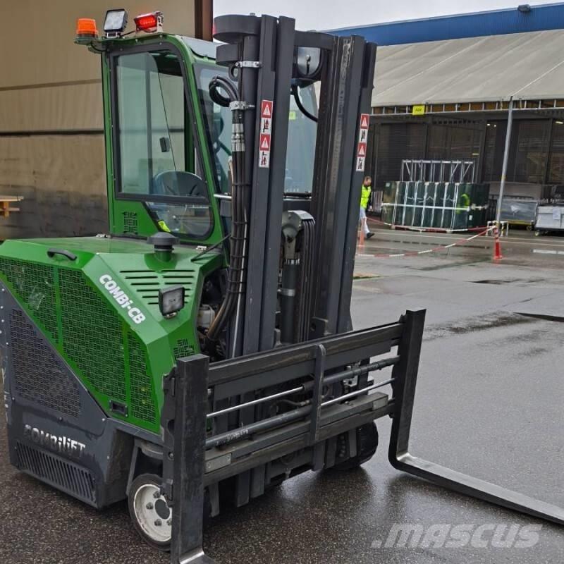Combilift CB 2500 4-way reach trucks