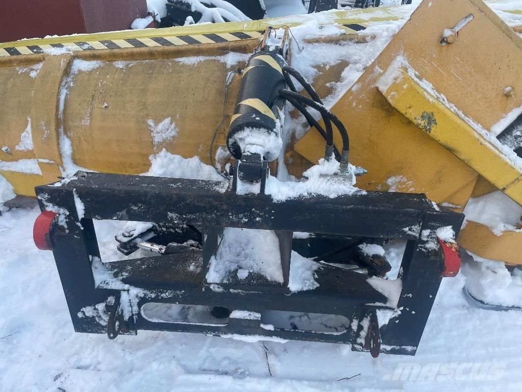 Rote 360 Alueaura Snow blades and plows