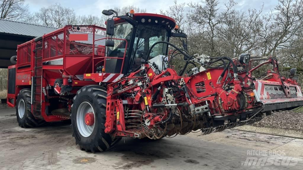 Holmer T4-30 Beet harvesters