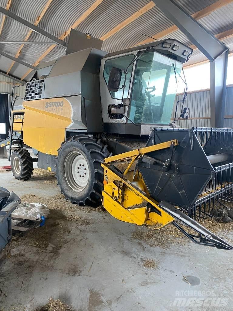 Sampo 2045 Tornado Combine harvesters