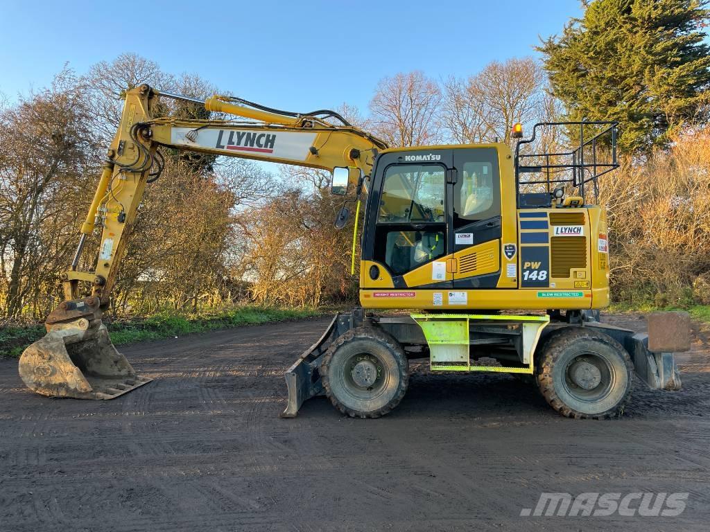 Komatsu PW 148-11 Wheeled excavators