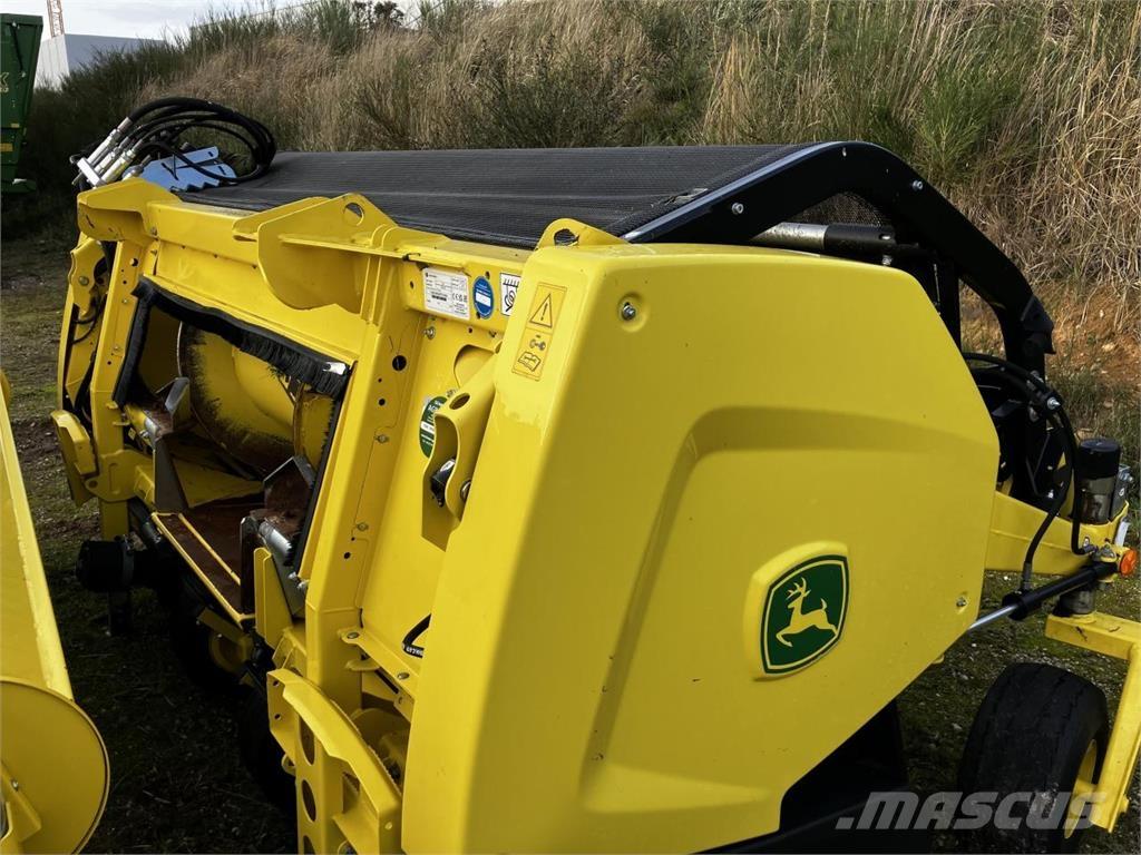 John Deere 30R Combine harvester accessories