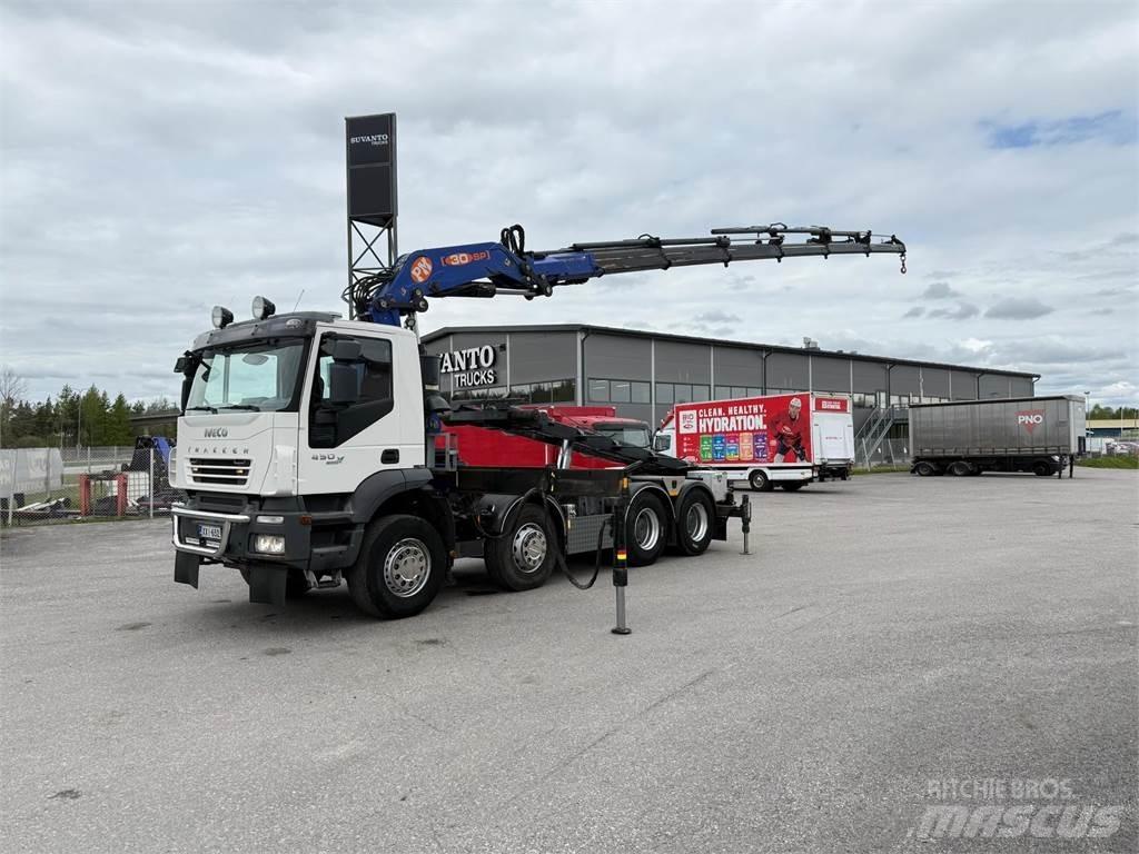 Iveco 410T45 8x4 Crane trucks