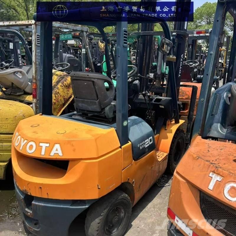 Toyota FGZN20 Diesel trucks