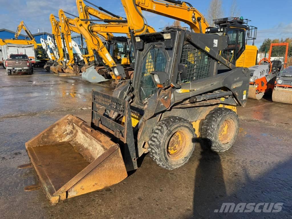 New Holland LS 170 Skid steer loaders