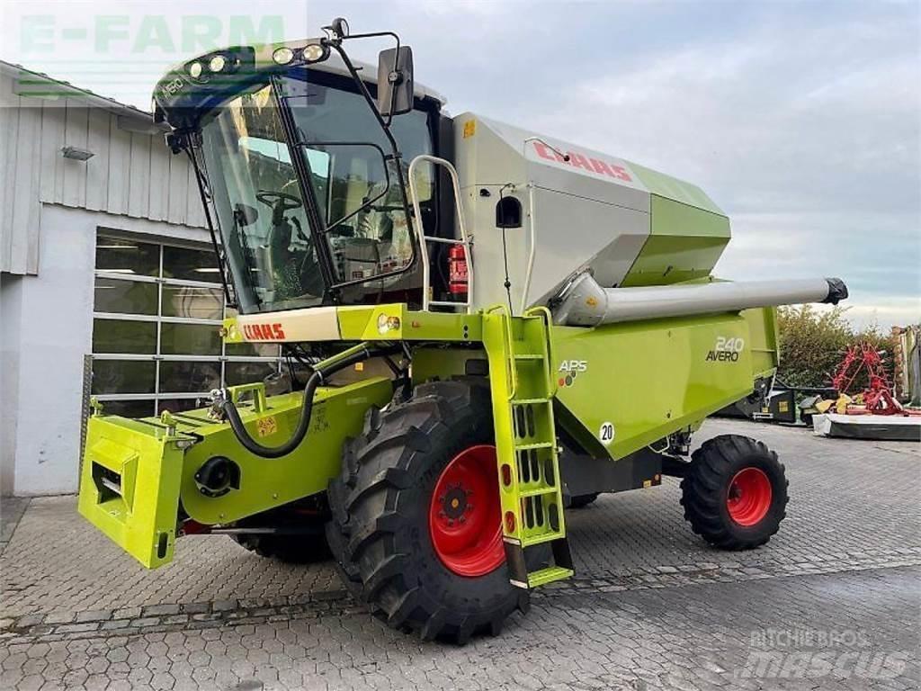 CLAAS avero 240 Combine harvesters