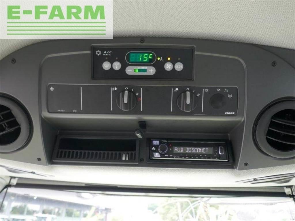 CLAAS avero 240 Combine harvesters