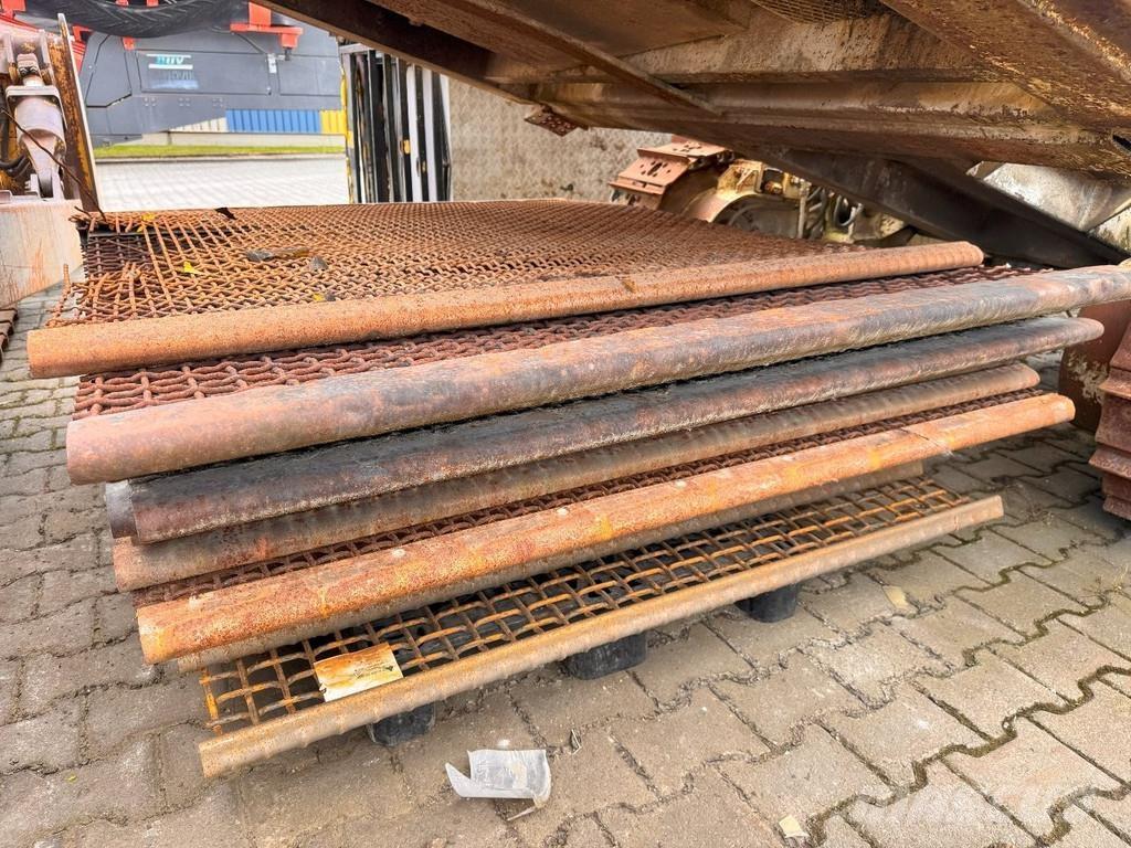 Sandvik QA331 NVT Mobile screeners