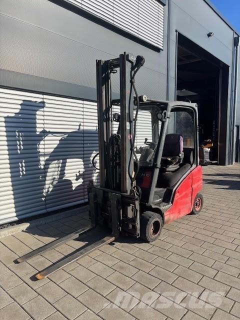 Linde H18D Triplex Diesel trucks
