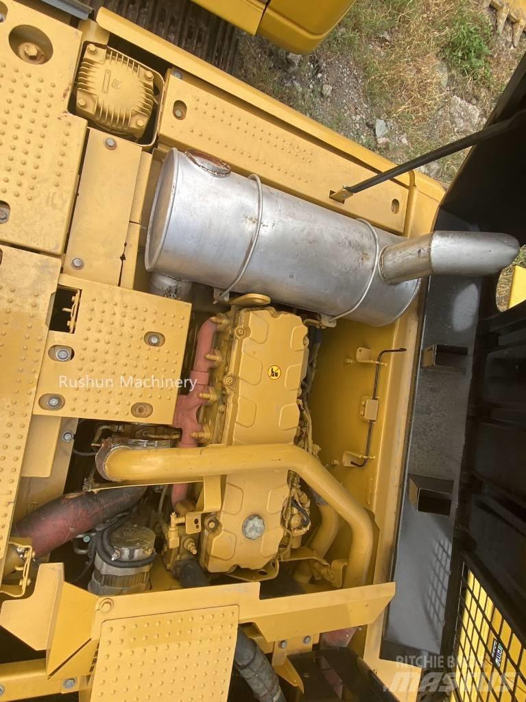 CAT 336D2 Crawler excavators