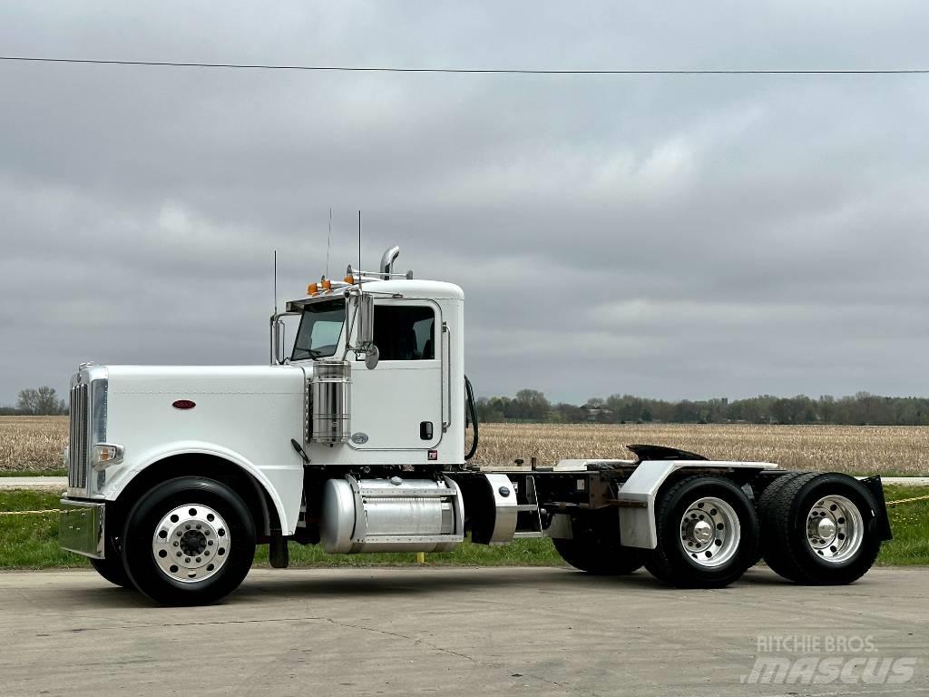 Peterbilt 389 Tractor Units