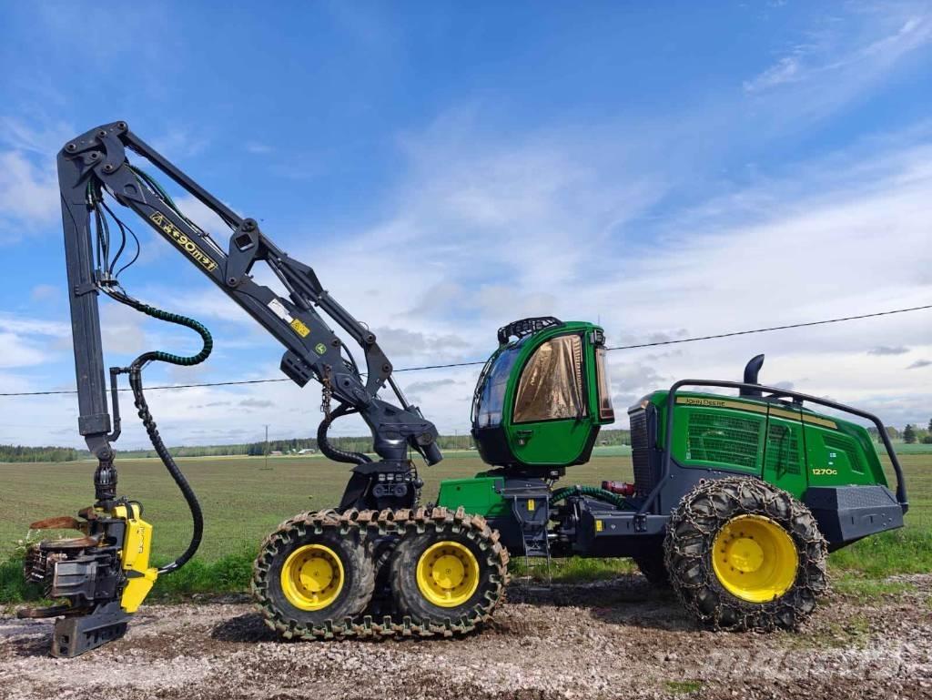 John Deere 1270 G Harvesters