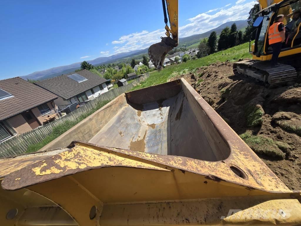 Bell B 25 D Articulated Dump Trucks (ADTs)
