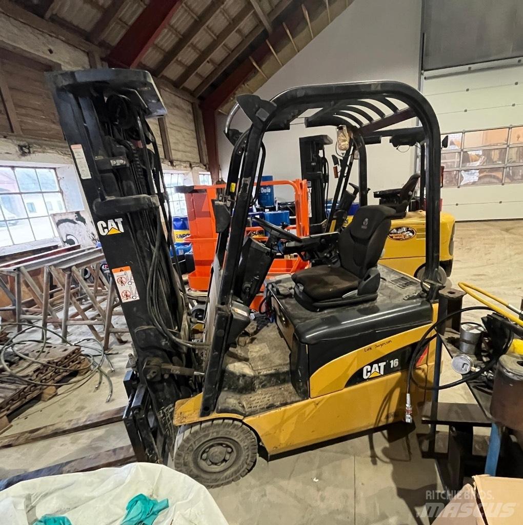 CAT EP 16 Electric forklift trucks