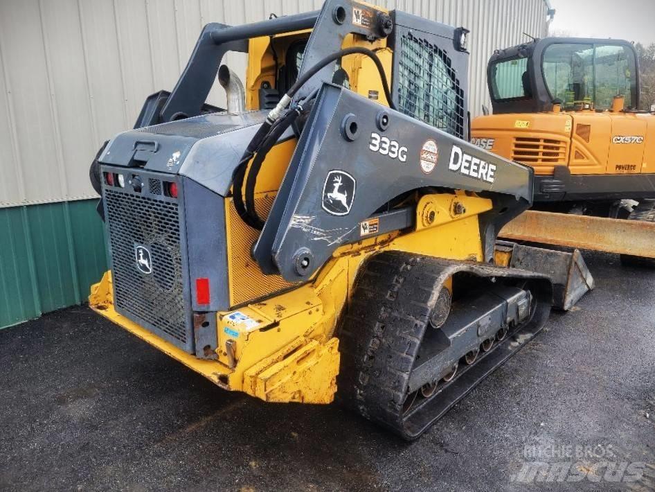 John Deere 333 G Skid steer loaders