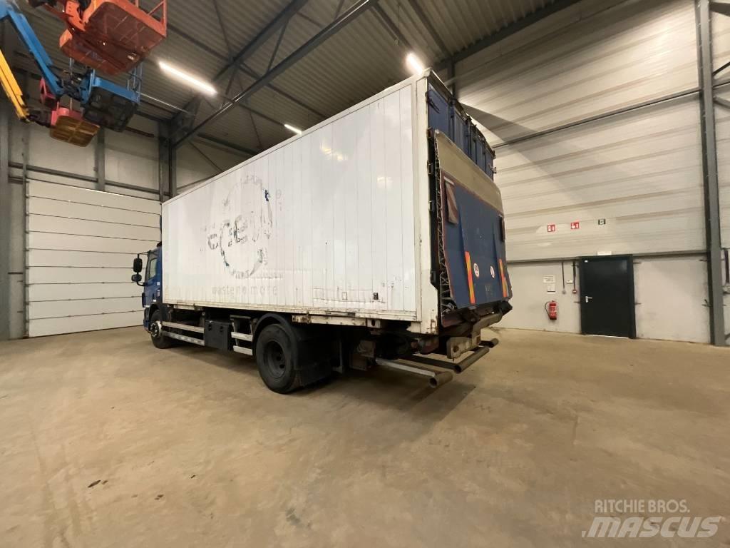 DAF CF 75.310 Box body trucks