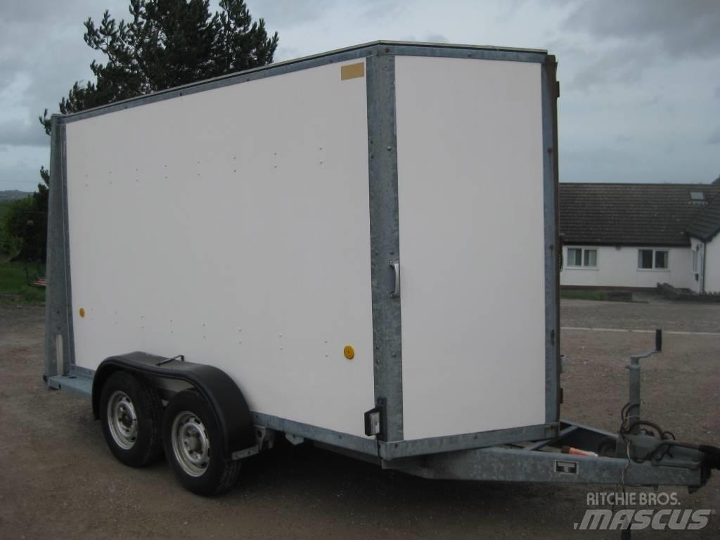 Ifor Williams BV105 Box body trailers