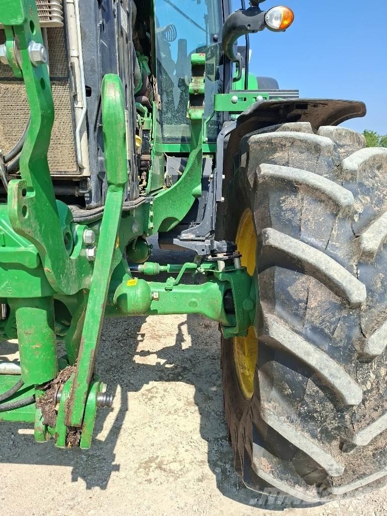 John Deere 6110M Tractors