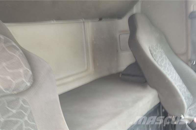 Daewoo KL3TX Other trucks