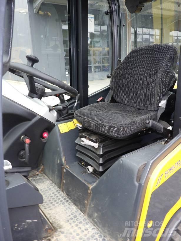Schäffer 2445 S Wheel loaders