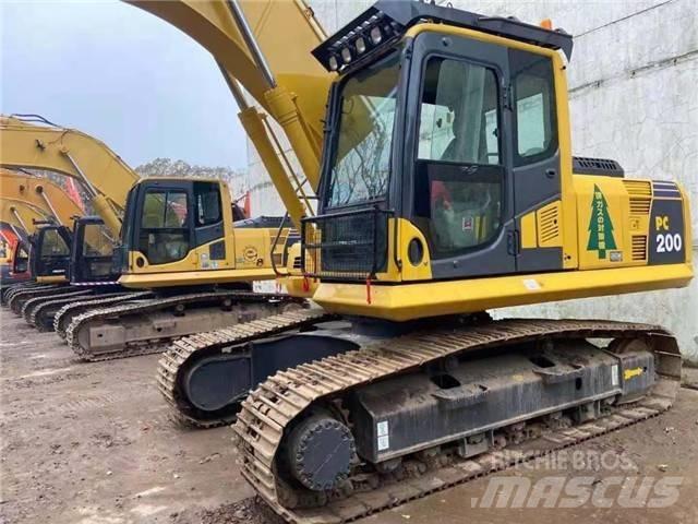 Komatsu PC 200-8 Crawler excavators