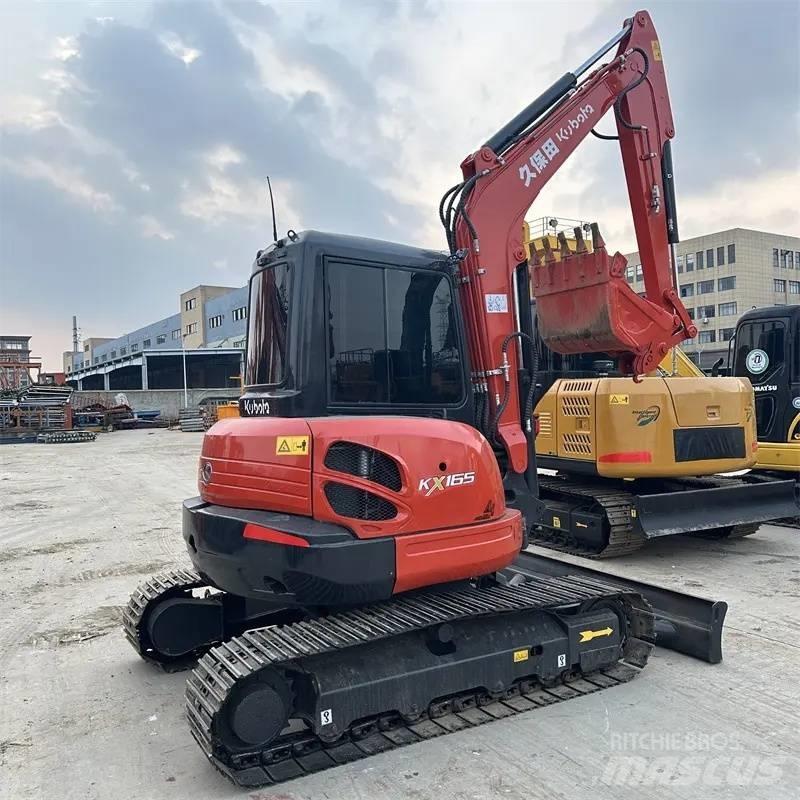 Kubota KX165 Crawler excavators