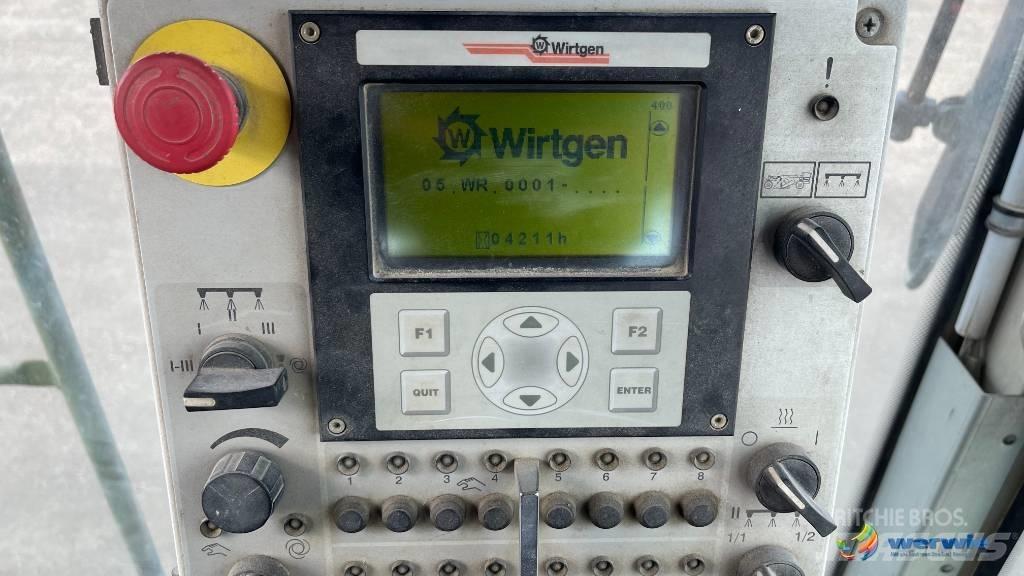Wirtgen WR2400 Asphalt recyclers