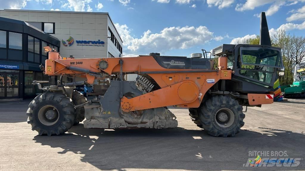 Wirtgen WR2400 Asphalt recyclers