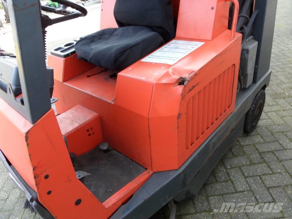 Hako 1450E Sweepers