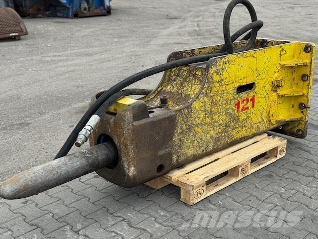 Soosan 121 Breaker Hammers / Breakers