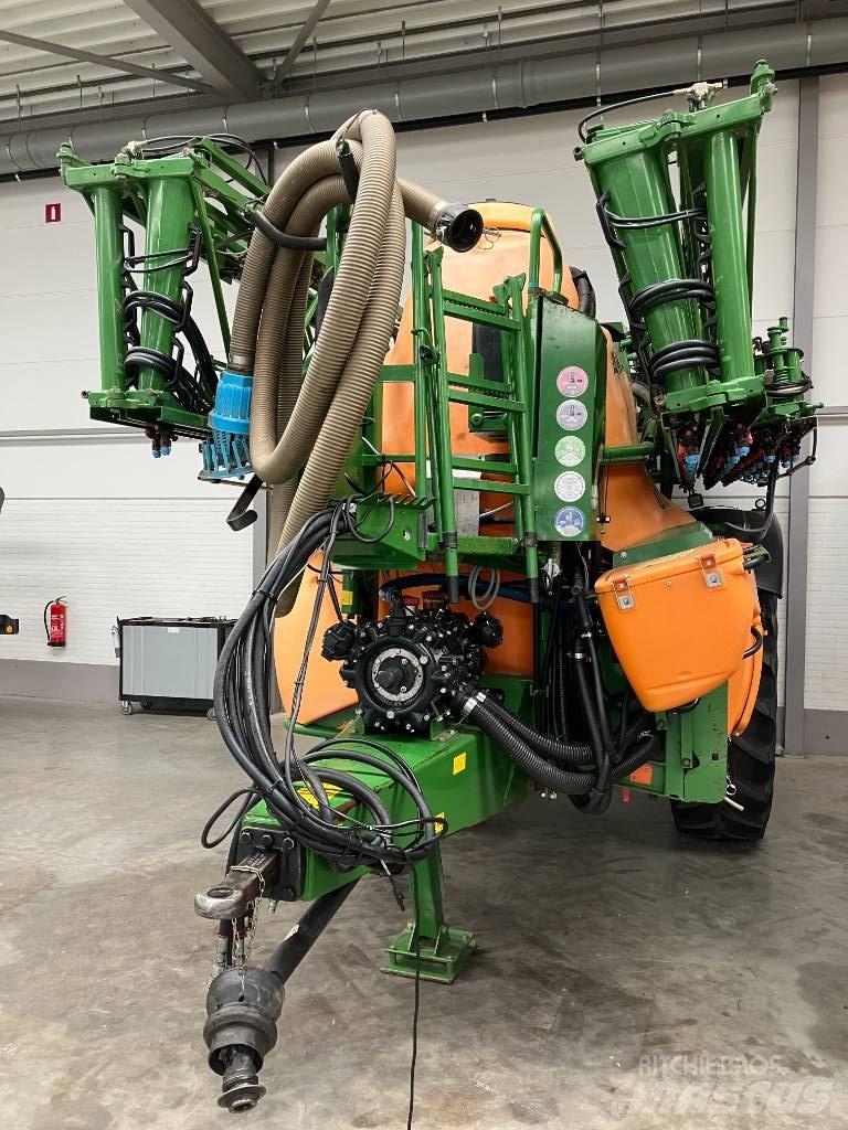 Amazone UX 5200 Trailed sprayers