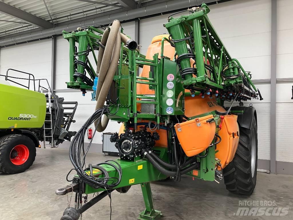 Amazone UX 5200 Trailed sprayers