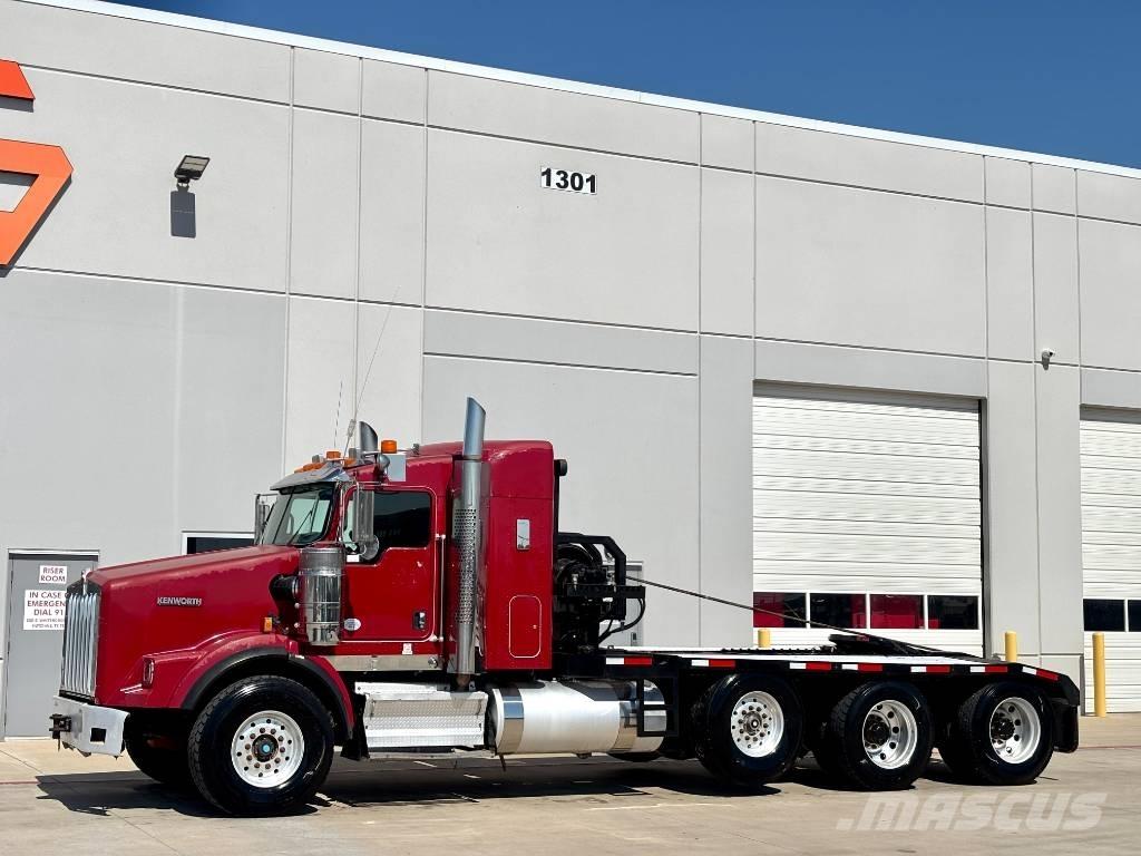 Kenworth T800 Recovery vehicles
