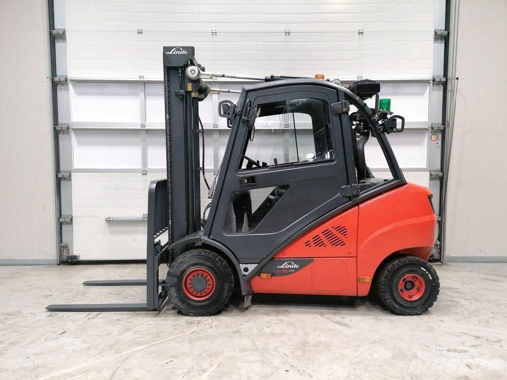 Linde H30D-02 Diesel trucks