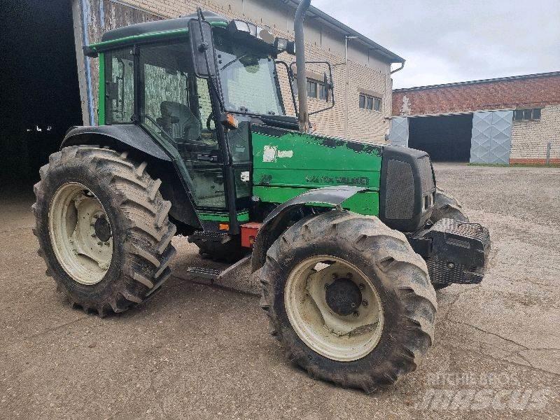 Valtra Valmet 900 Tractors