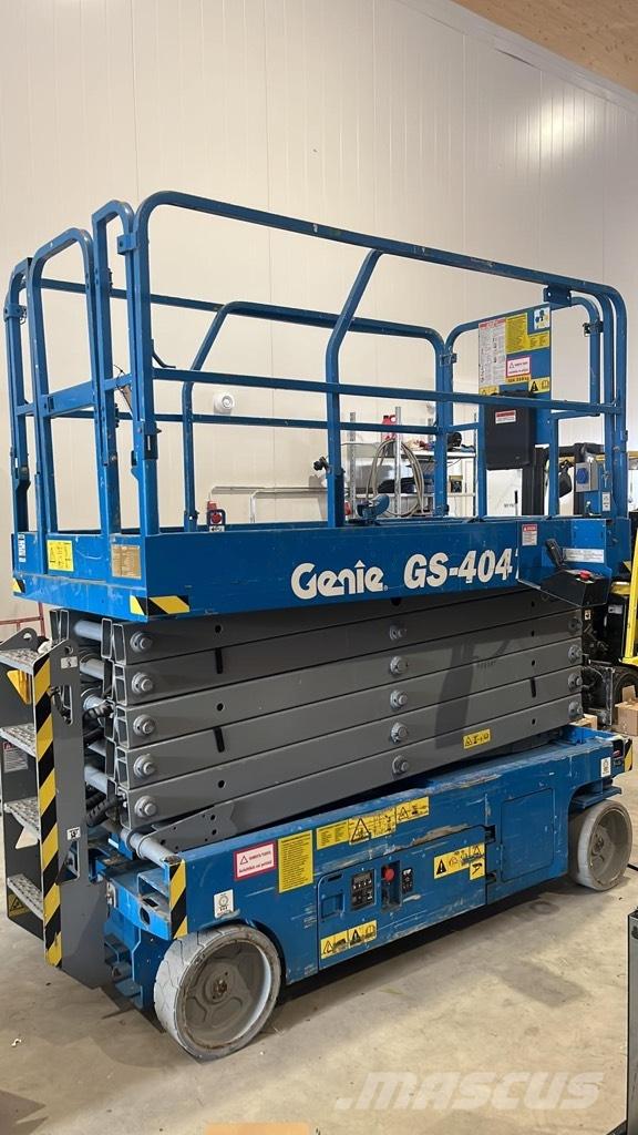 Genie GS 4047 Scissor lifts