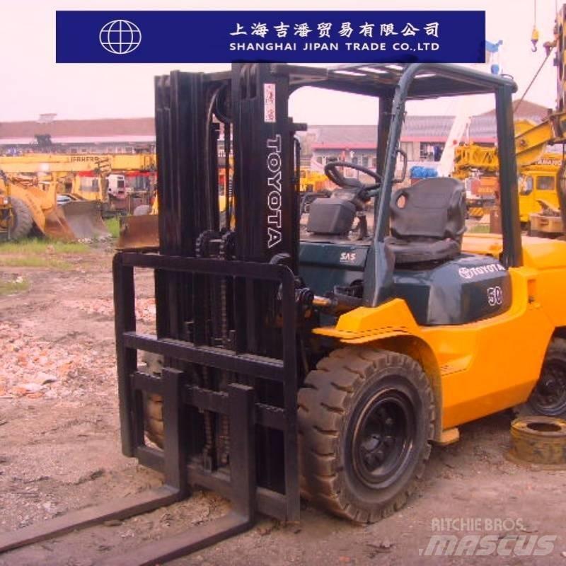 Toyota FD 50 Diesel trucks