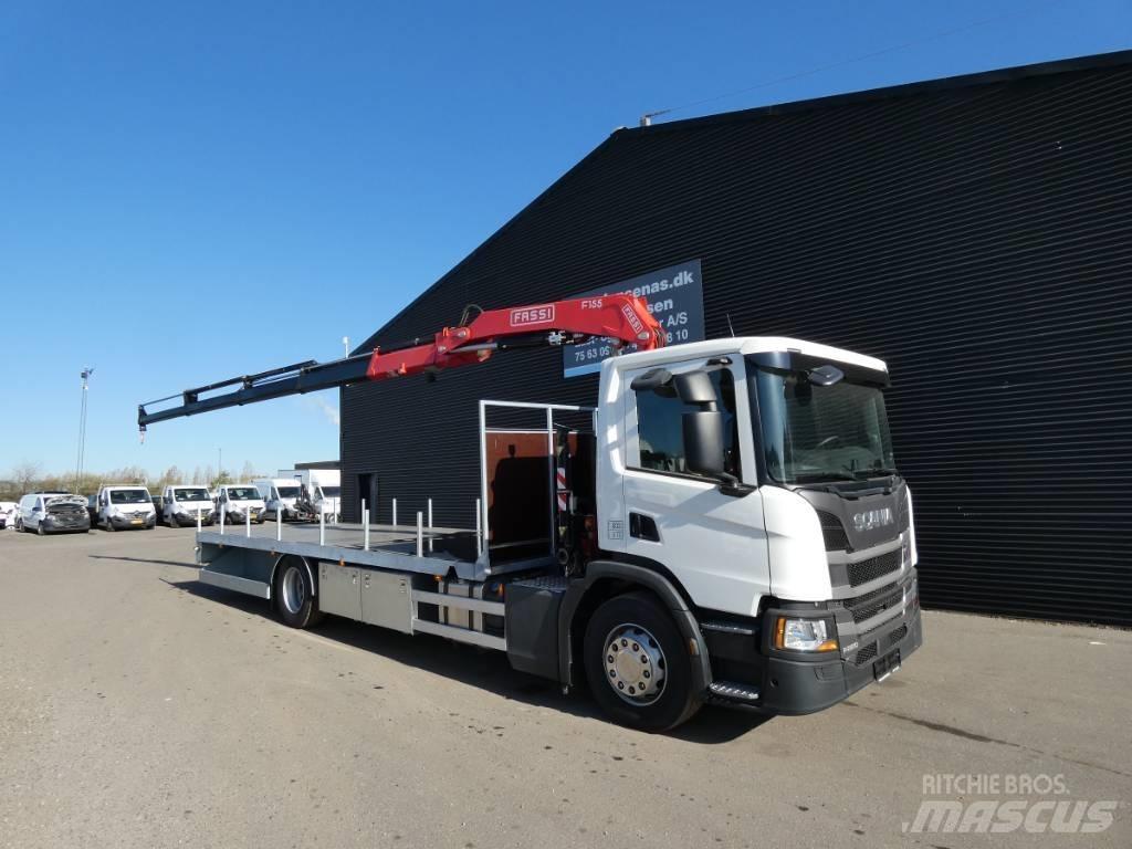 Scania p 220 Crane trucks