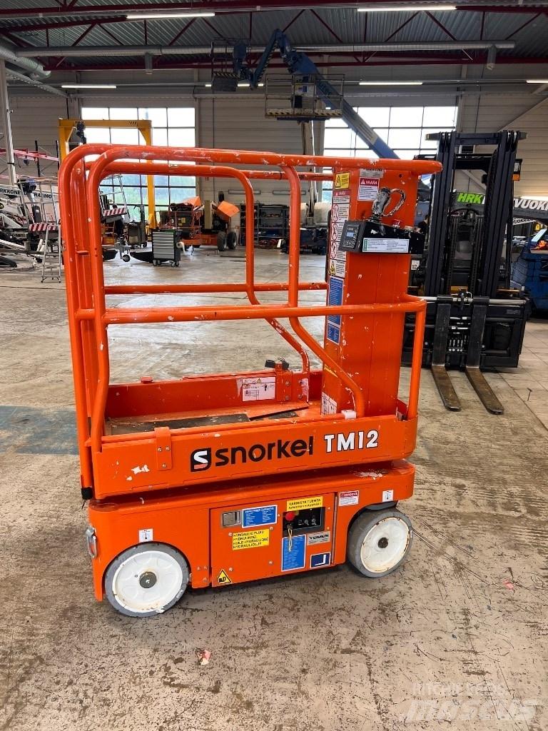 Snorkel TM 12 Vertical mast lifts