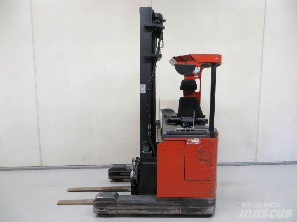 BT RR E2 Reach trucks