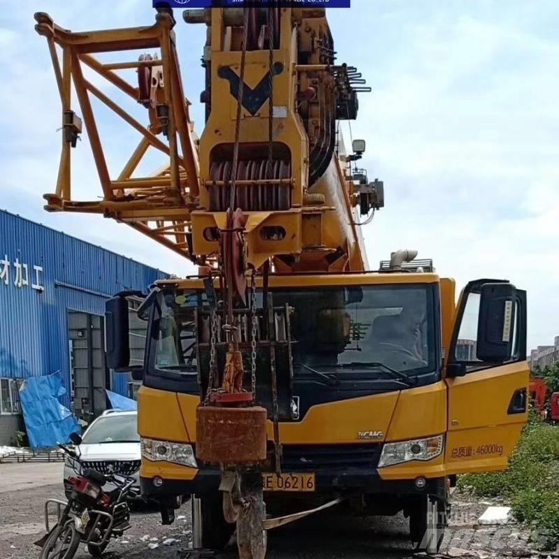 XCMG XCT 100 All terrain cranes