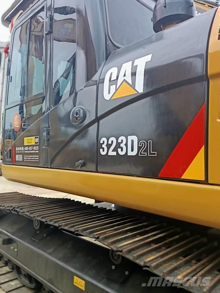 CAT 323 D L Crawler excavators