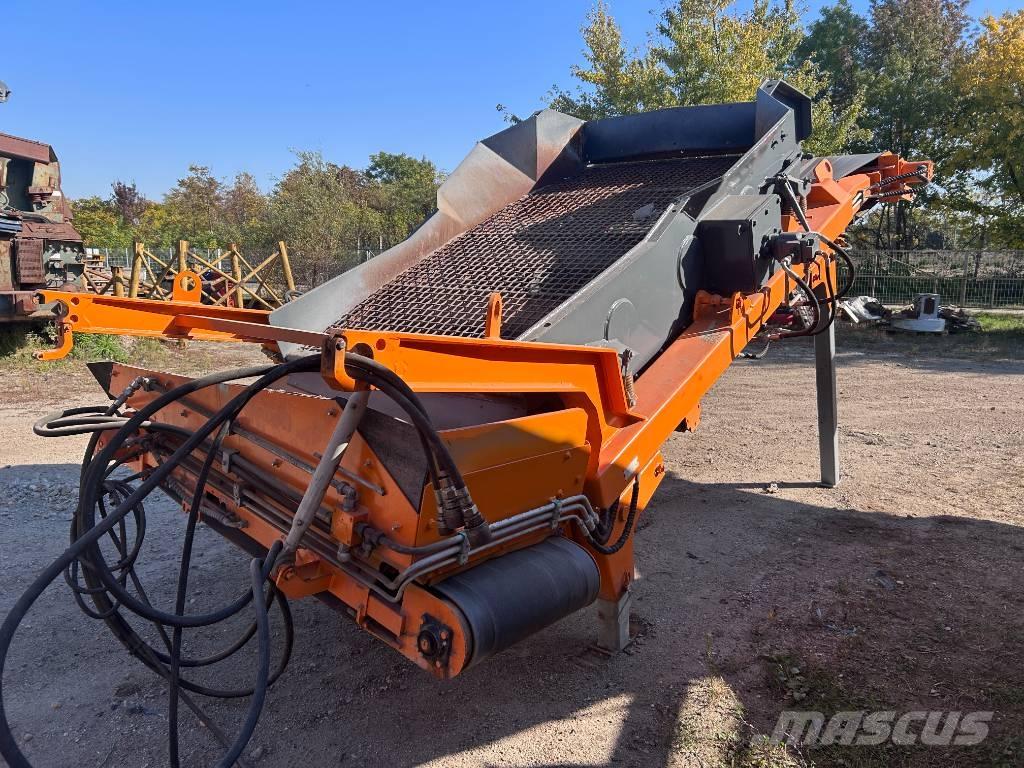 Rockster RS110 Crushers