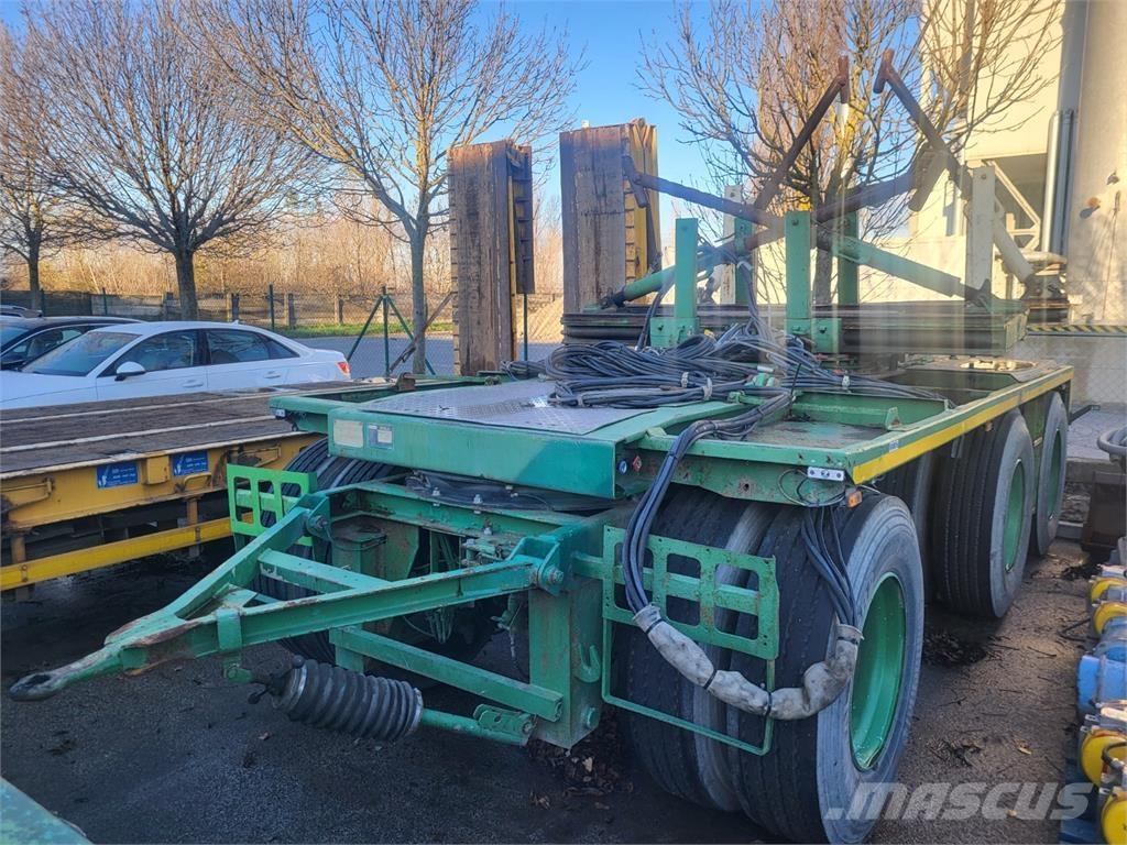 Doll M177 Flatbed/Dropside trailers