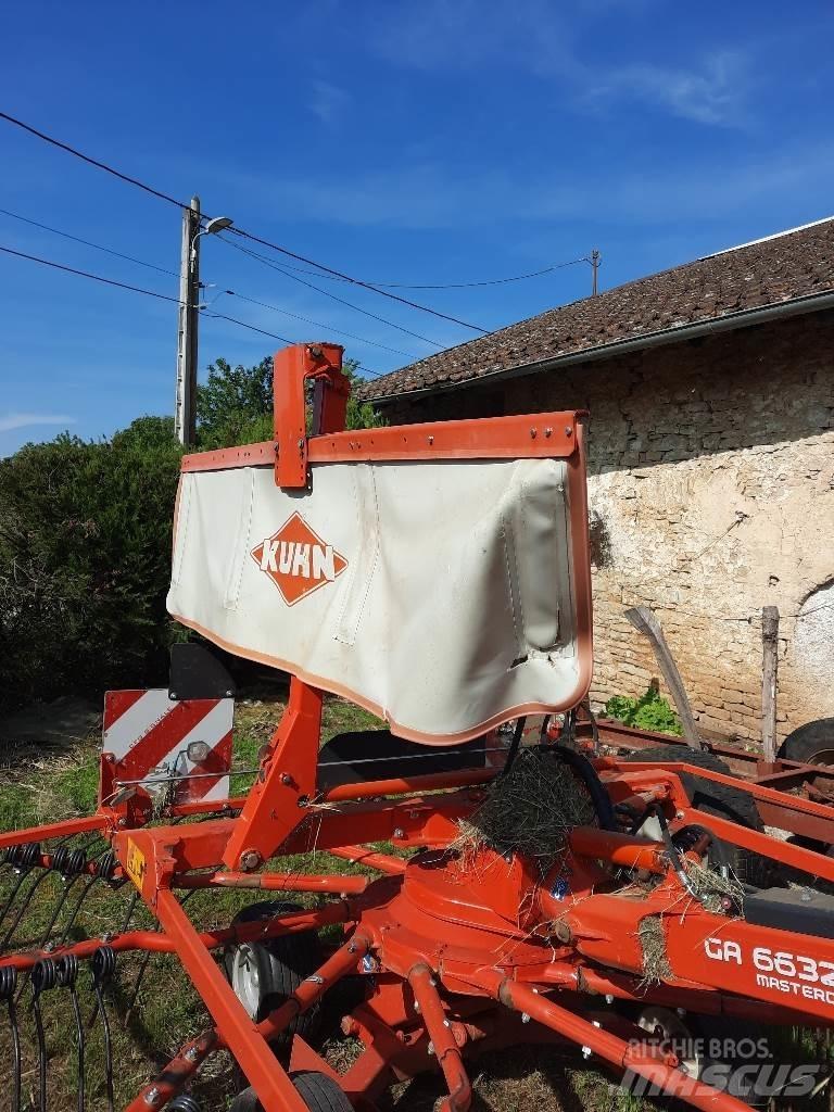 Kuhn GA6632 Windrowers