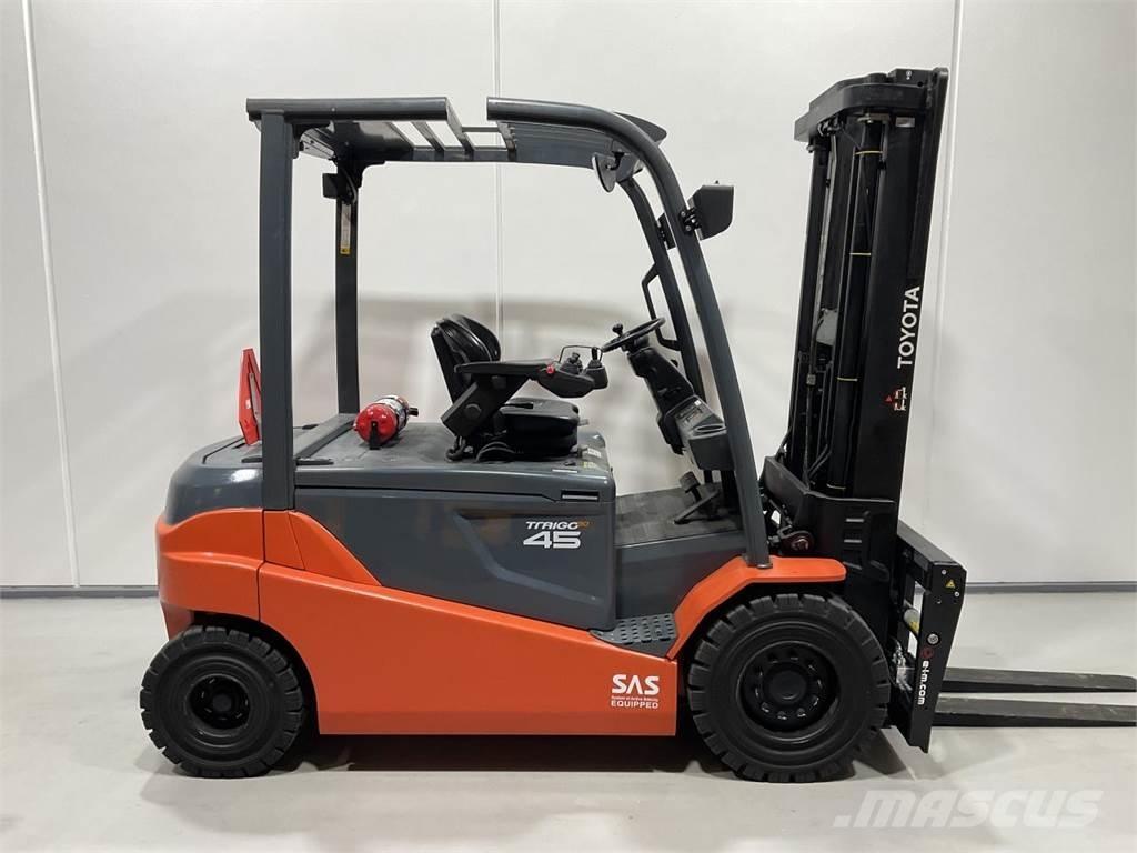Toyota 8FBMT45 Electric forklift trucks